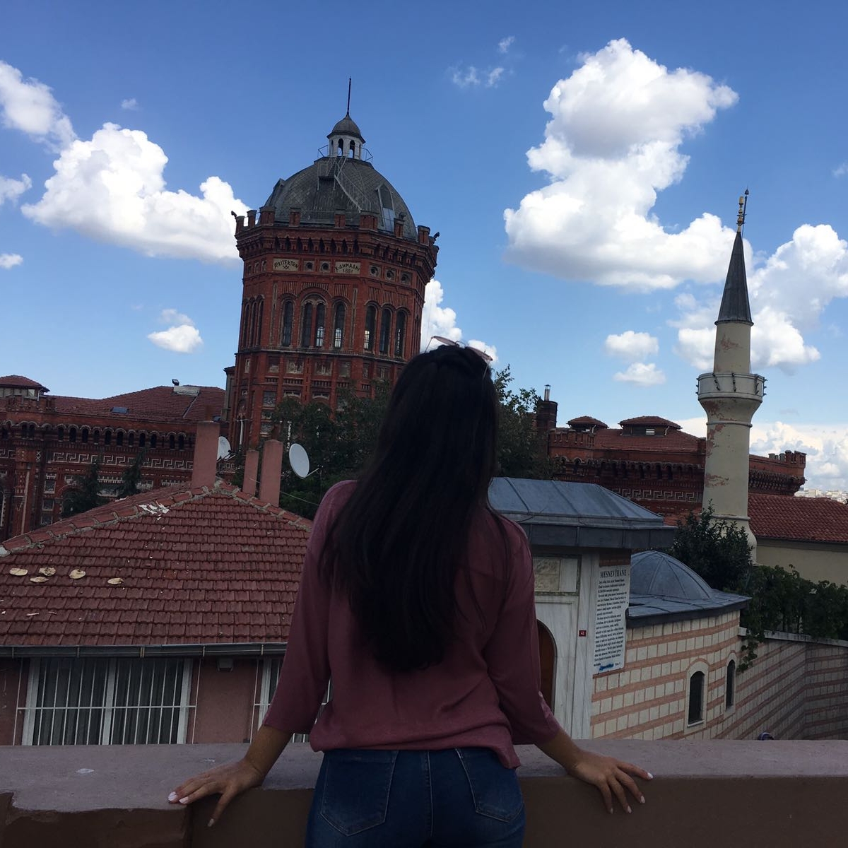 selin öz.
